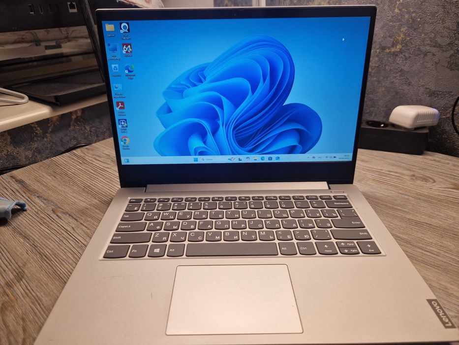 Ноутбук Lenovo Ryzen3\модель Idiapad S 340-14API
