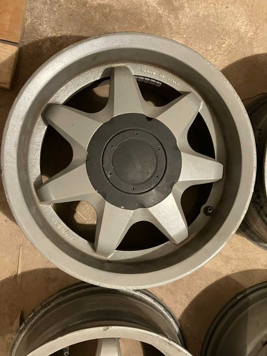 15" 7J Джанти MOMO