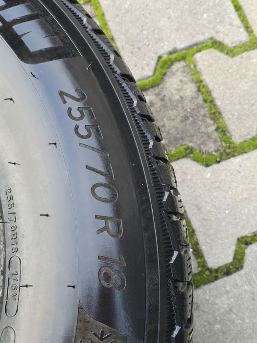 255 70 18 Michelin