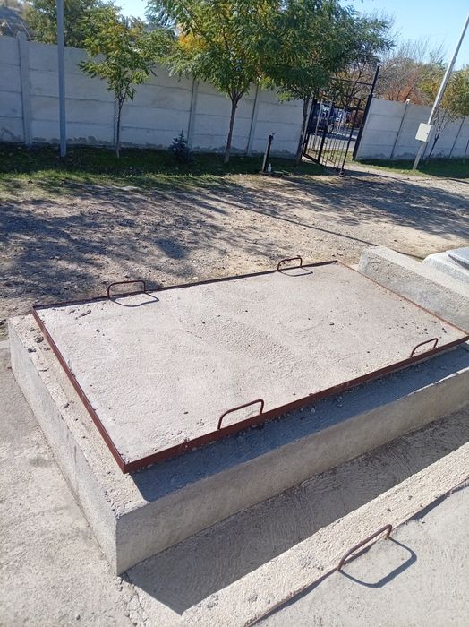 Vand loc de veci  cimitirul nord Craiova
