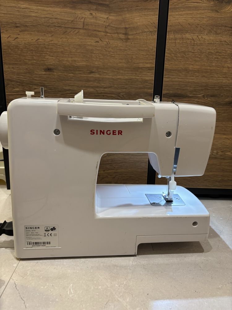 Шевна машина Singer 3210