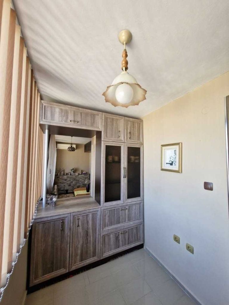 Продава се Едностаен апартамент в Бургас, Лазур - 58 кв.м за 1725 €/кв.м - Снимка #5