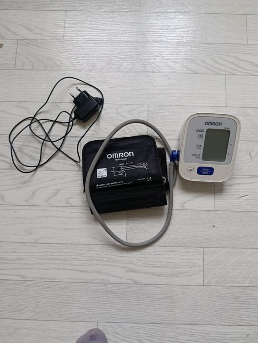Продам тонометр OMRON