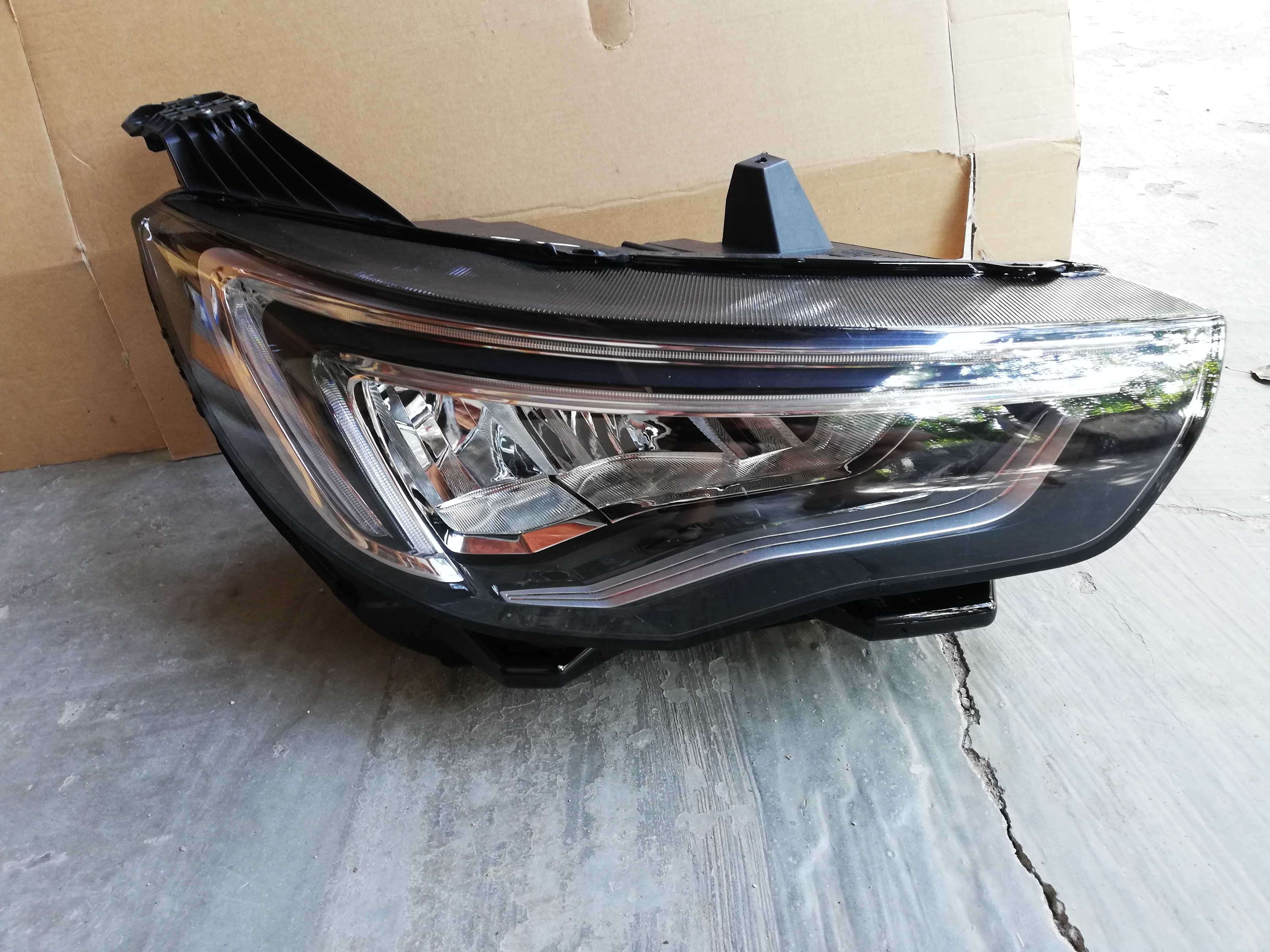 Фар Опел Грандланд Х десен LED/Фар Opel Grandland X FULL LED