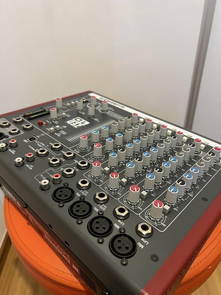 Пулт Allen&Heath ZED 10