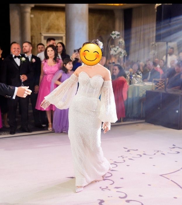 Vând rochie de mireasă