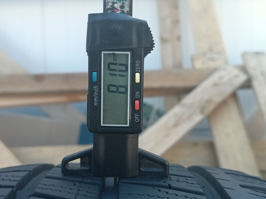 225/55/17 С Goodyear