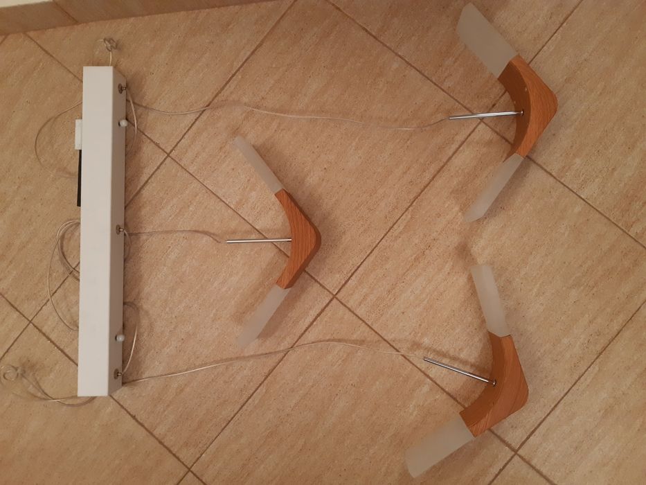 Pendul Led cu trei brate reglabile