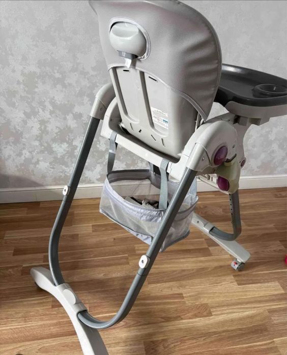 Детский стульчик для кормления!