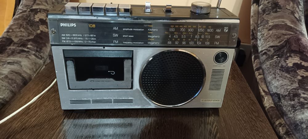 Radiocasetofon Philips 108