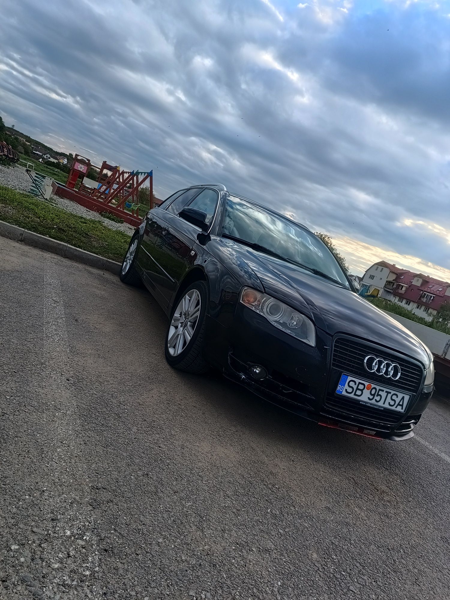 Vând Audi A4 B7 preț 3600€