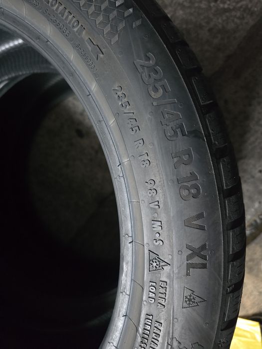Continental 235/45 R18 98V MS iarnă
