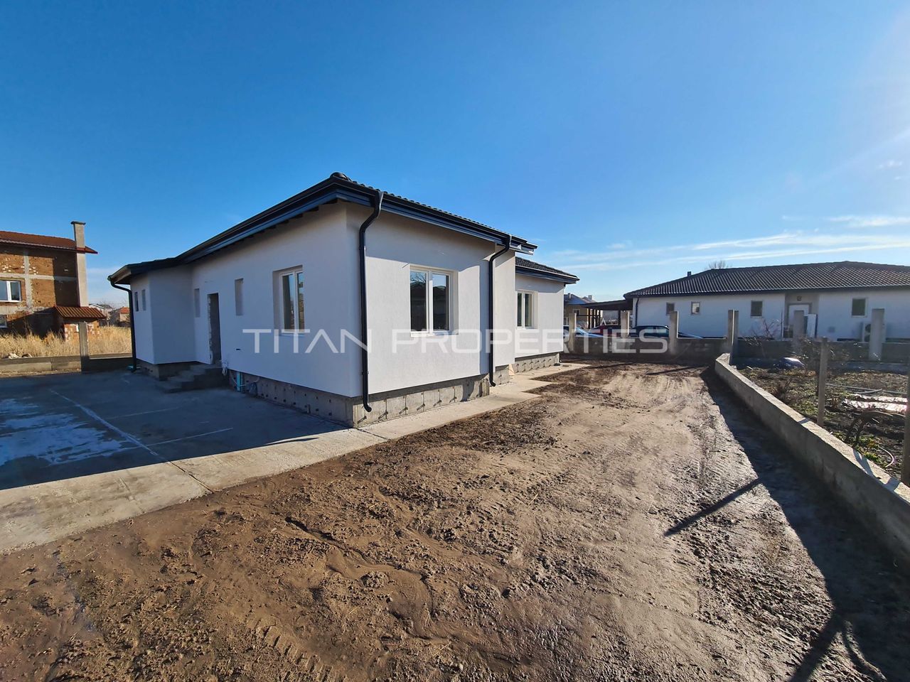 Продава се Къща в с. Крумово, Област Пловдив - 151 кв.м за 1755 €/кв.м - Снимка #2