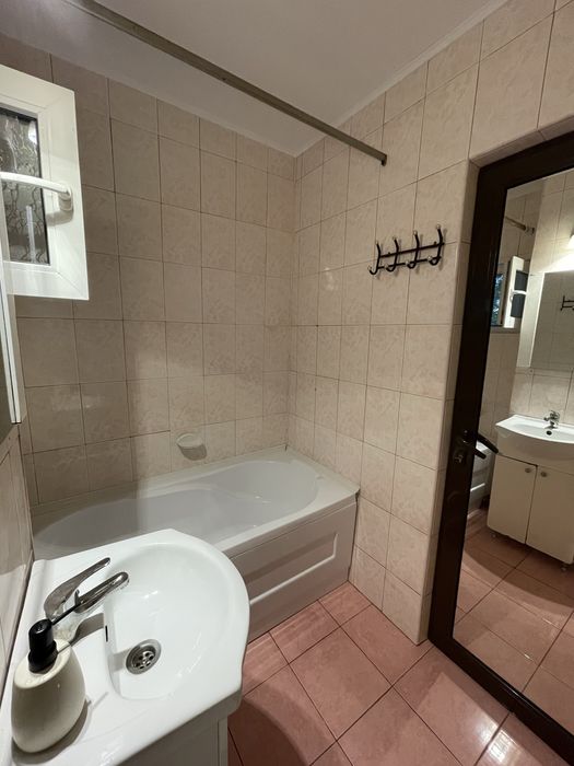 Apartament de vanzare-2 camere, etajul 1