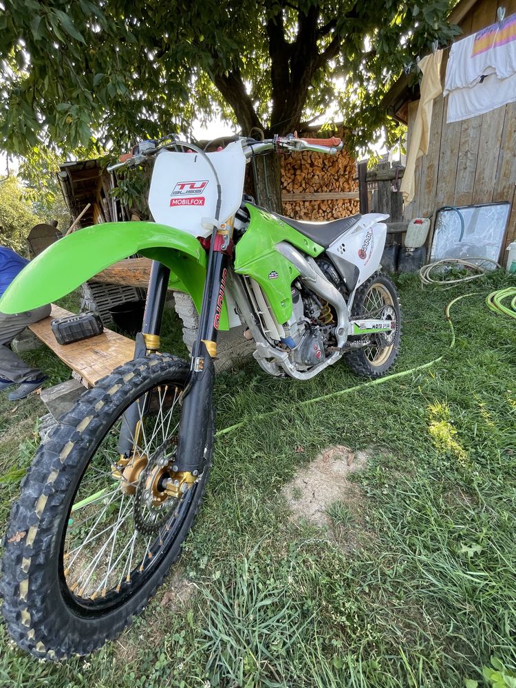 Vând Kawasaki kx250f