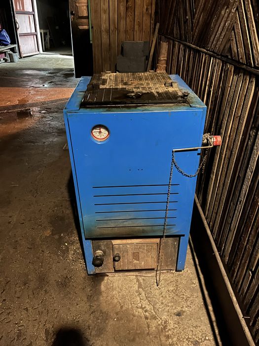 Продам печку Buderus