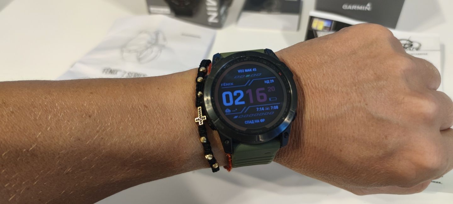 Продавам GARMIN Fenix 7X Sapphire SOLAR