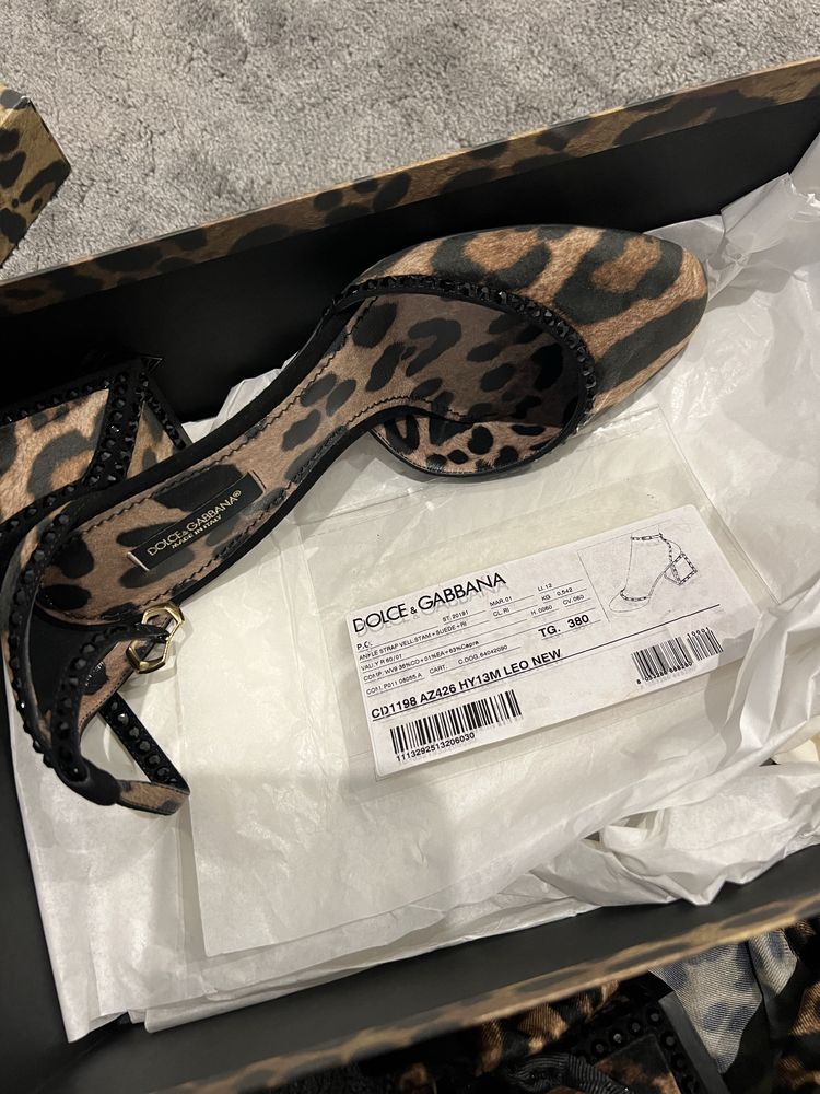 Vand pantofi Dolce & Gabbana