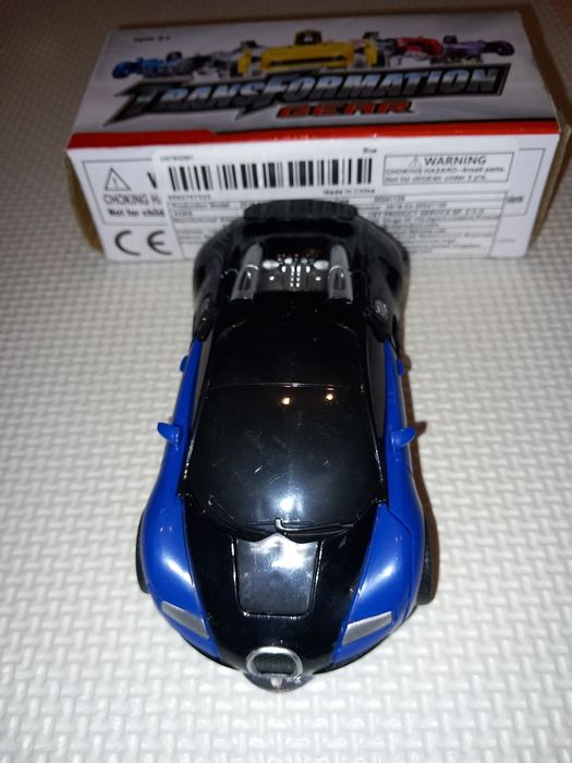 Jucarie masina care se transforma in robot