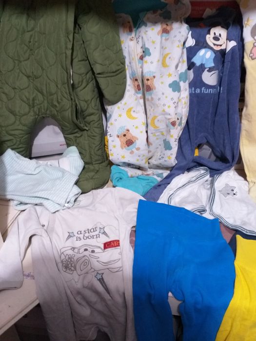 Lot Hainute Bebe Nr60-86...30 Articole