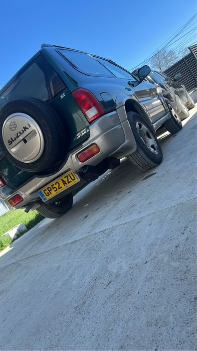 De Vazare Suzuki Grand Vitara 2003
