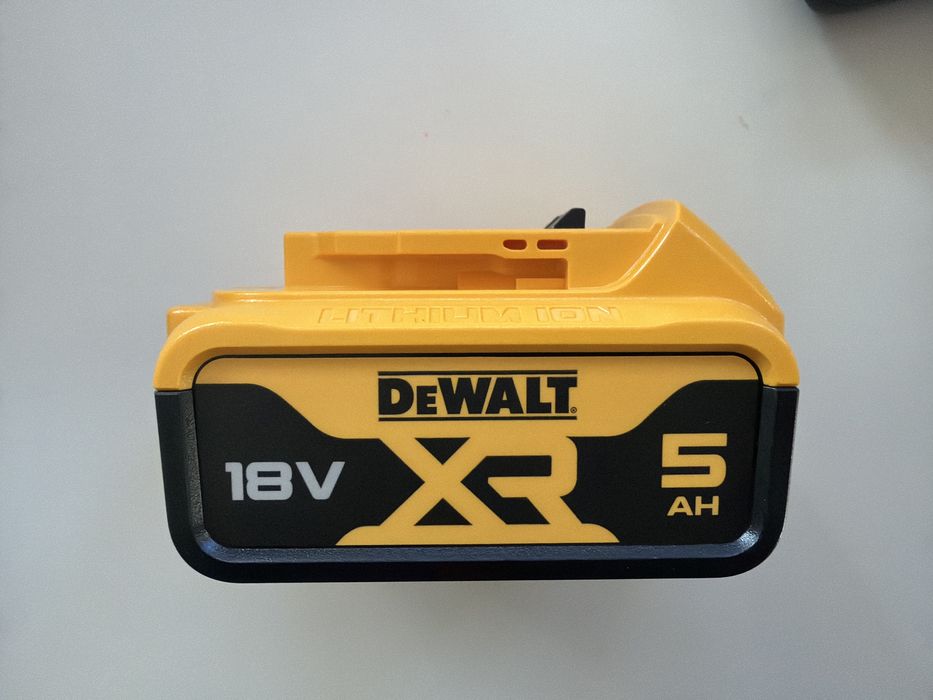 Acumulator DeWALT DCB184 18V 5Ah
