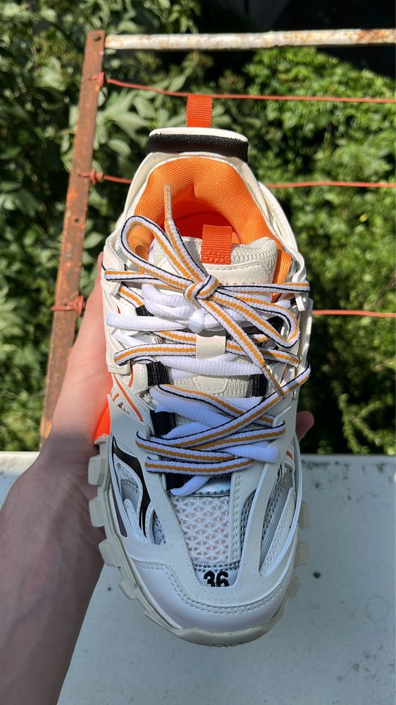 Balenciaga Track