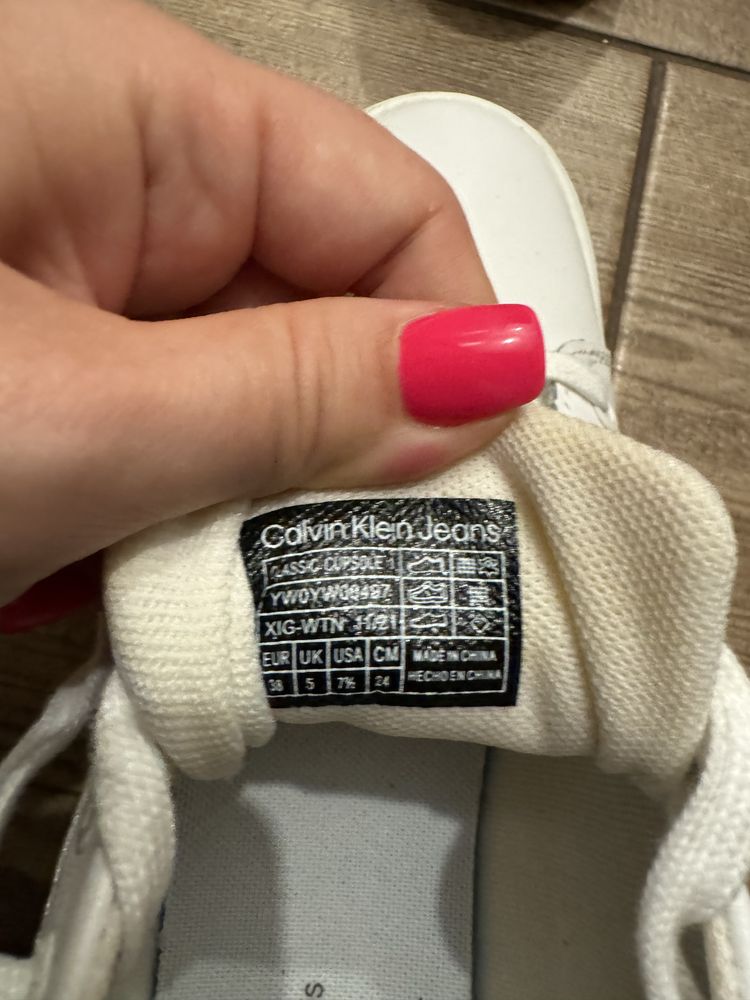 Calvin Klein sneakers marimea 38