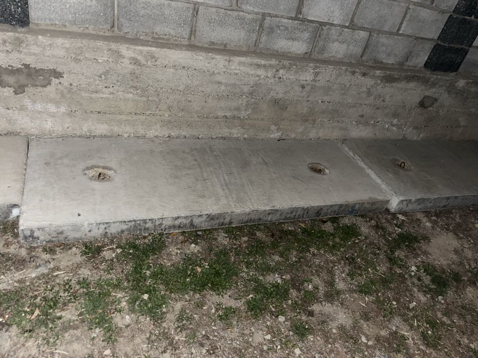 Плиты бетонные, новые