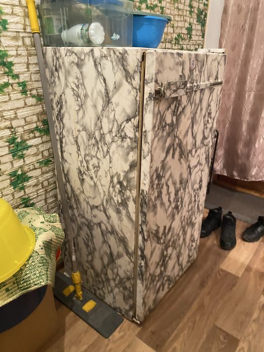 Холодильник отдам