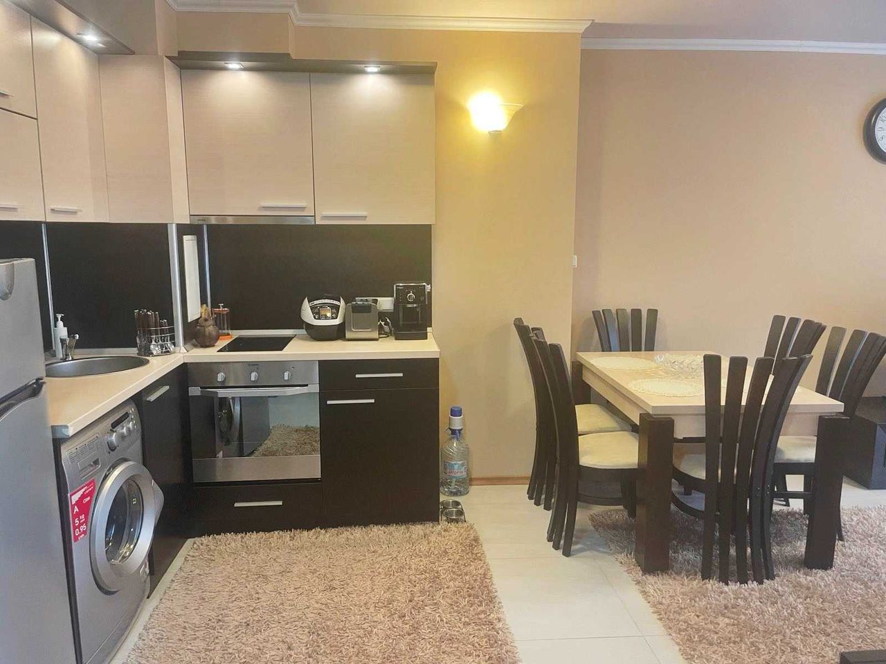 Продава се Двустаен апартамент в к.к. Слънчев бряг - 68 кв.м за 927 €/кв.м - Снимка #5