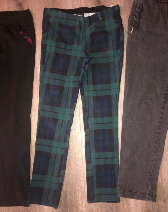 Pantaloni dama mărimea M