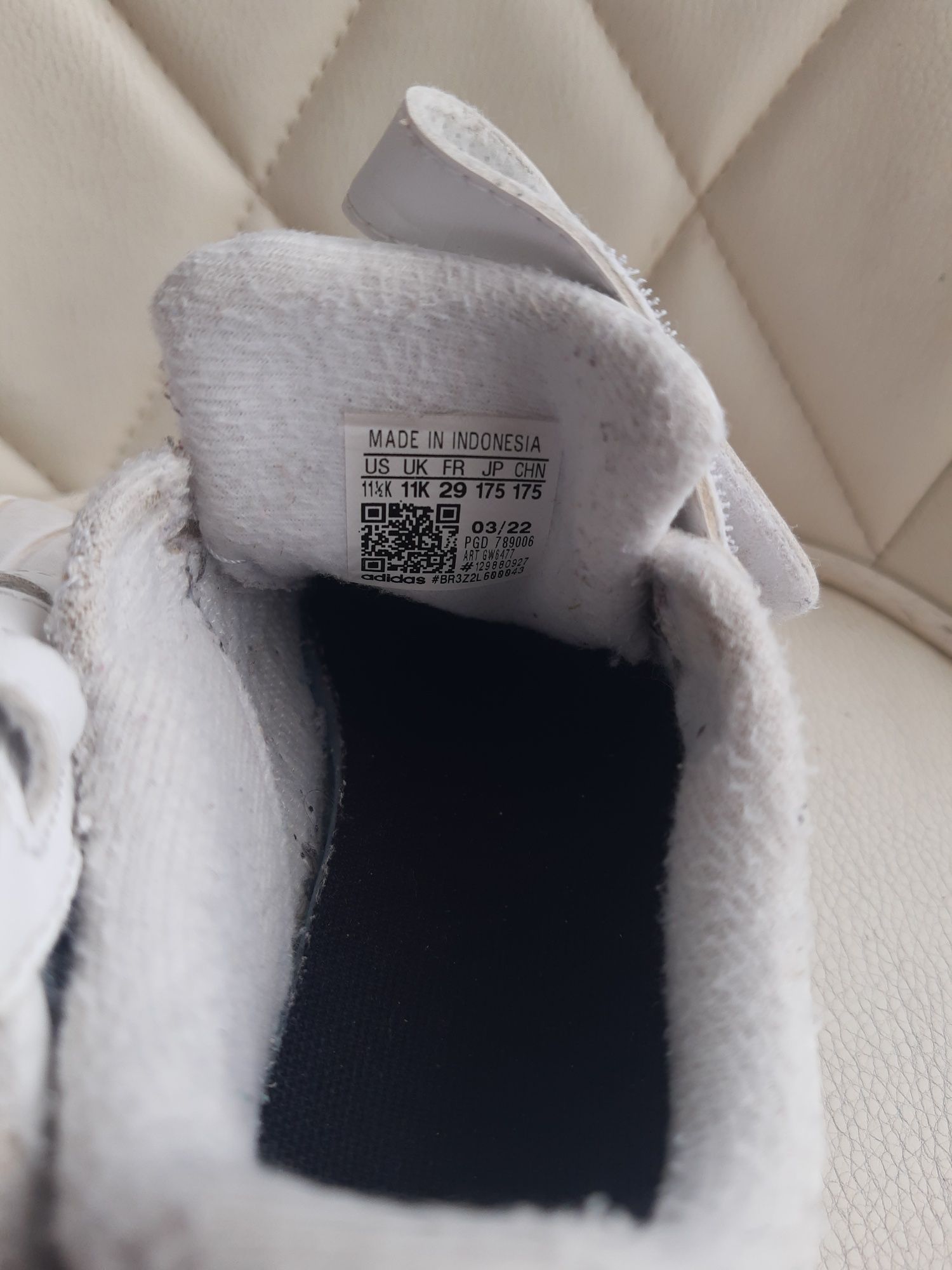 Детски маратонки adidas (за момче) 29#