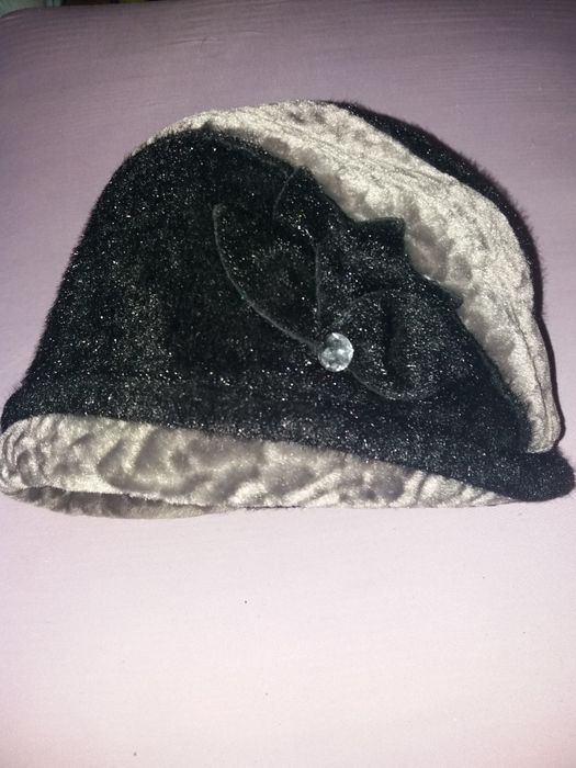 Căciulă nouă de damă