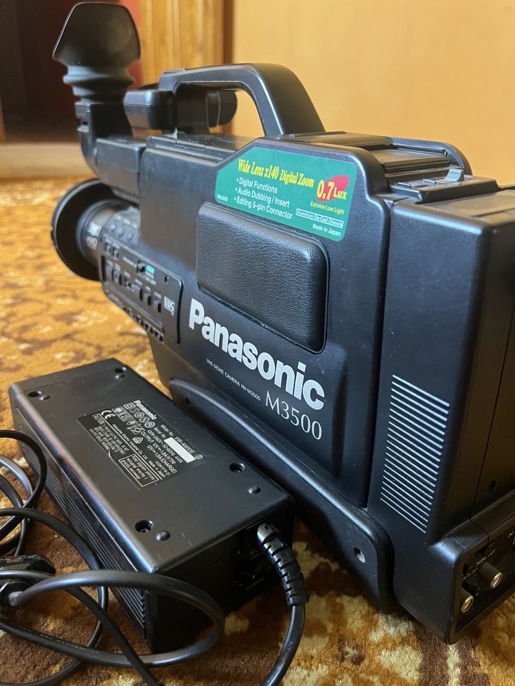 Камера Panasonic M3500