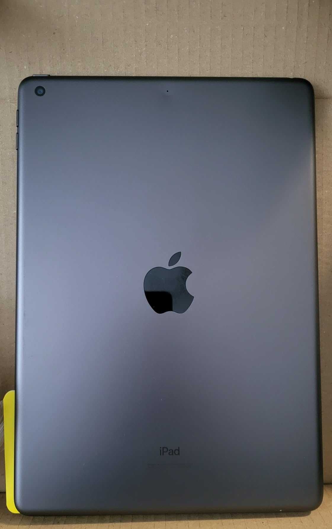 Таблет - Apple iPad 8th gen 2020 (10.2-inch, Wi-Fi, 128GB) Space Grey