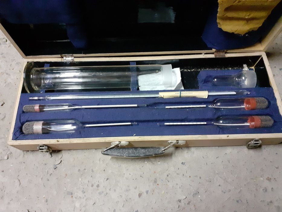 Комплект ареометр для кислот.