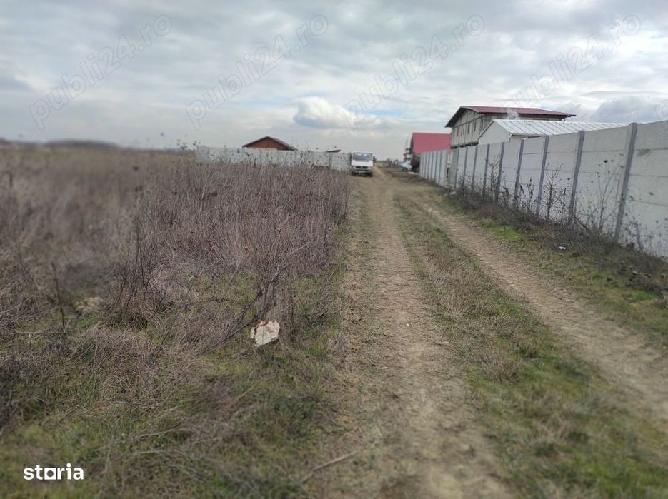 Teren pentru case/ dezvoltare imobiliara la 3 km de A1 si A0