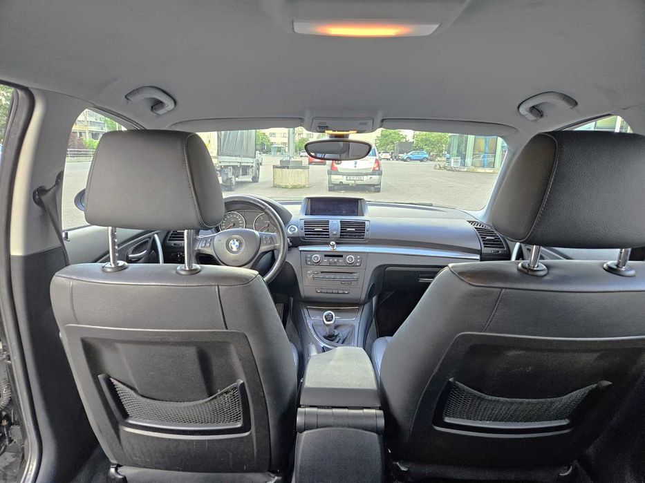 BMW Seria 1 e87 123d 2008 LCI 264k