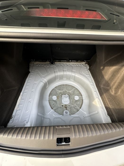 Кобальт 2022-год 4-позиция Автомат