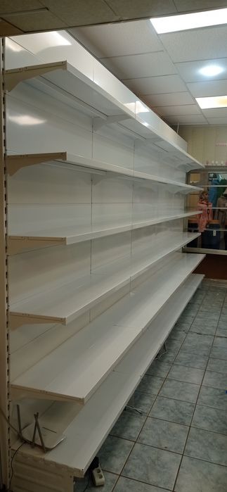 Продам торговое оборудование
