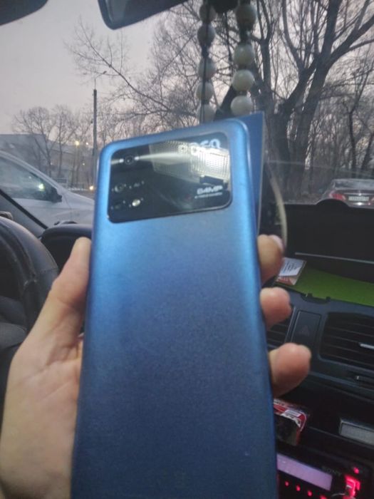 Продам телефон POCO M4 PRO