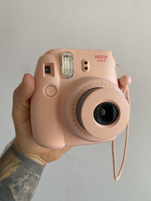 Aparat Foto Fujifilm Instax Mini 8 Pink Ediiton cutie originala