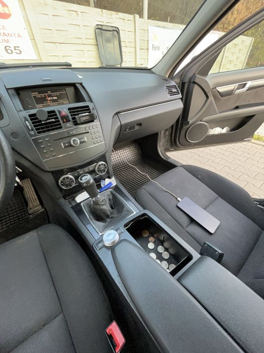 Mercedes c220 blueEFFICENCIY