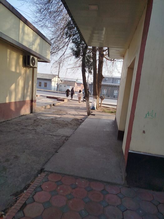 Продается 1 комнатная квартира нежилое помещение на массиве Куйлюк 1