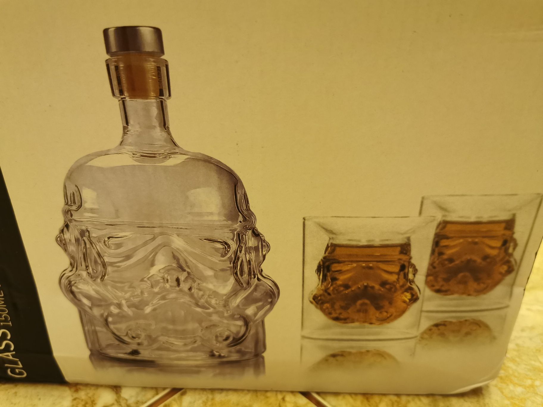 Set sticla si doua pahare whisky Storm Trooper - NOU