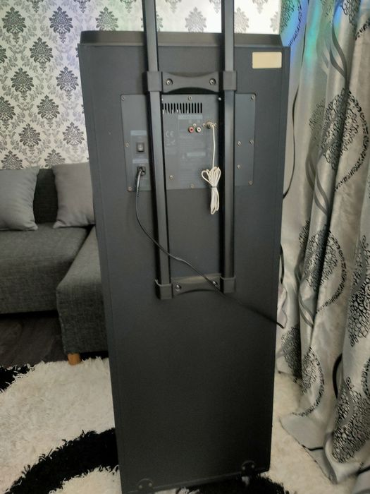 Boxă de vânzare pt karaoke sau pt evenimente