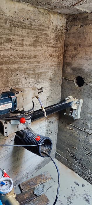 Gaură Hotă Gaură Clima Gaură Aerisire