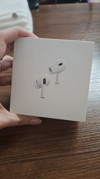 Продам наушники AirPods Pro (айфон)