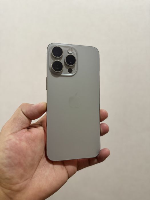 Продам айфон 15 про макс 256 88 %